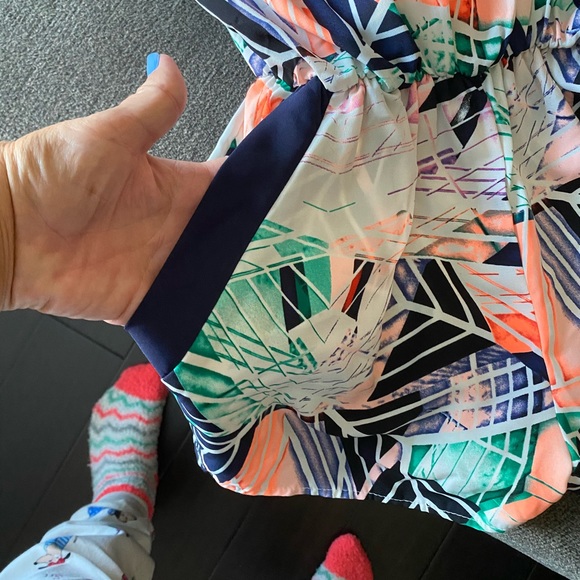 Cute short set like new. Romper. - Picture 5 of 5